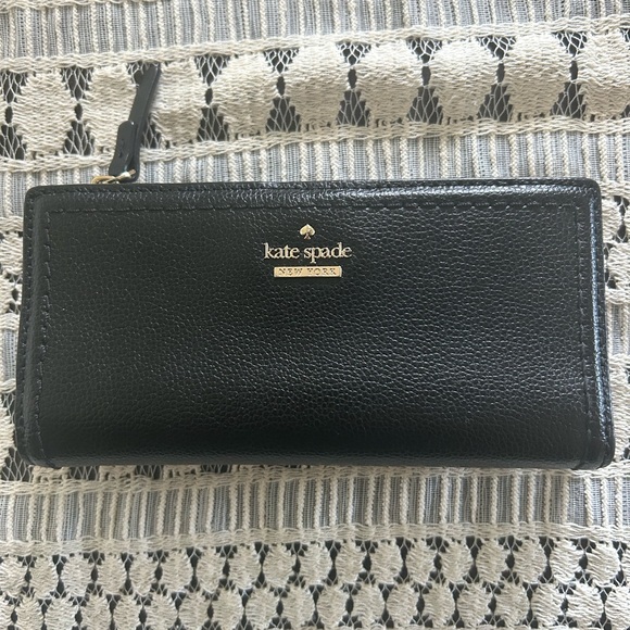 kate spade Handbags - kate spade Black Leather Zip Wallet with Gold Logo